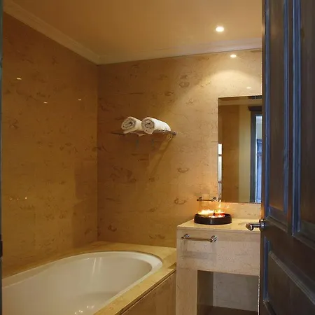 Villa Picture Renting This Luxury 30